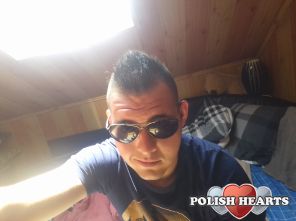 "Zrozumiałem że nie warto, nie warto uganiac się za czymś, co jak dym ulotne jest"